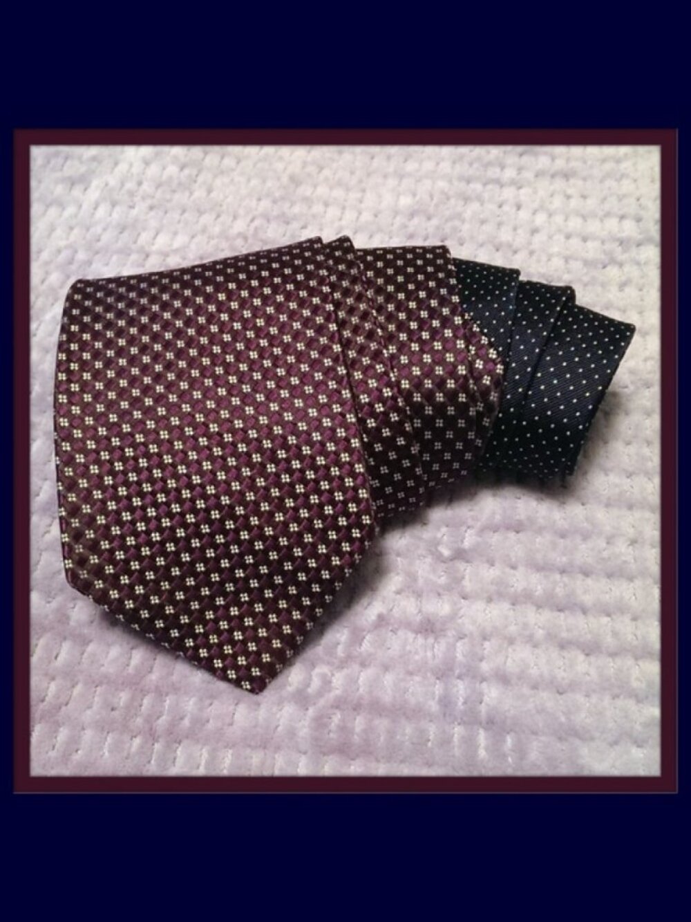 Tommy Hilfiger Micro-Geometric Pindot Necktie - Burgundy / Navy Men's Tie